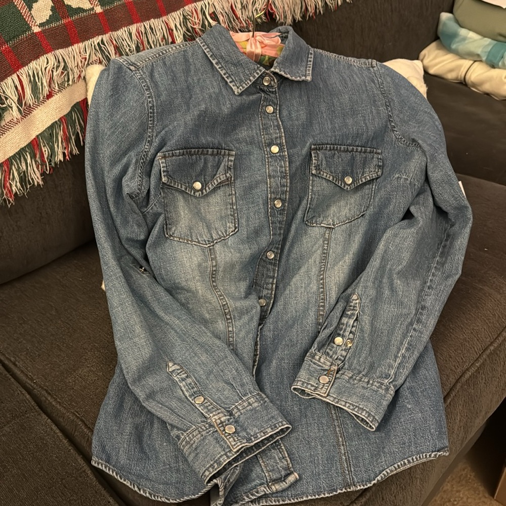 Denim shirt